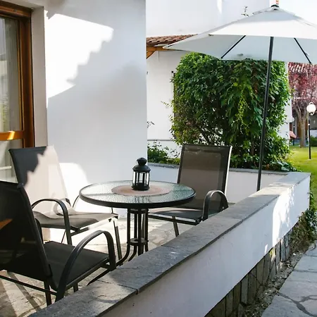 דירה Joseph Village פורקה