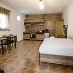 Apartment Joseph Village *