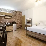 Joseph Village Apartment