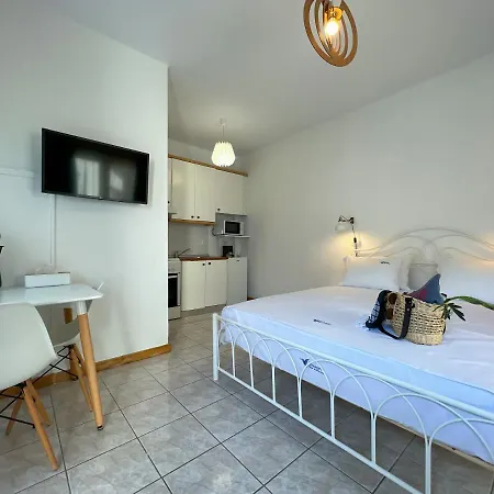 Apartment Joseph Village Fourka