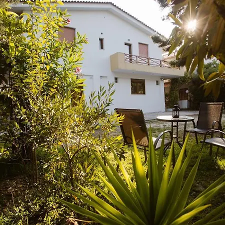 Joseph Village Apartament Fourka
