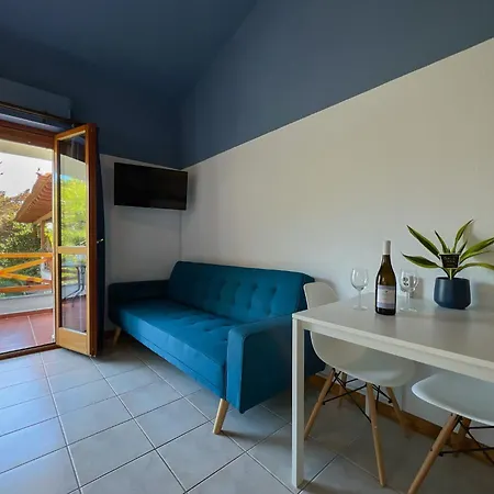 Joseph Village Apartament Fourka