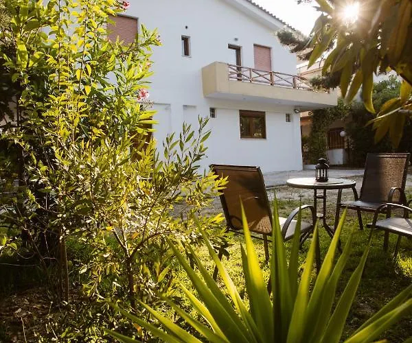 Joseph Village Apartment Fourka